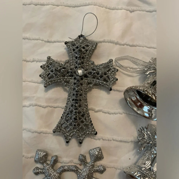 Christmas holiday silver ornaments bundle of 4 - Picture 5 of 5